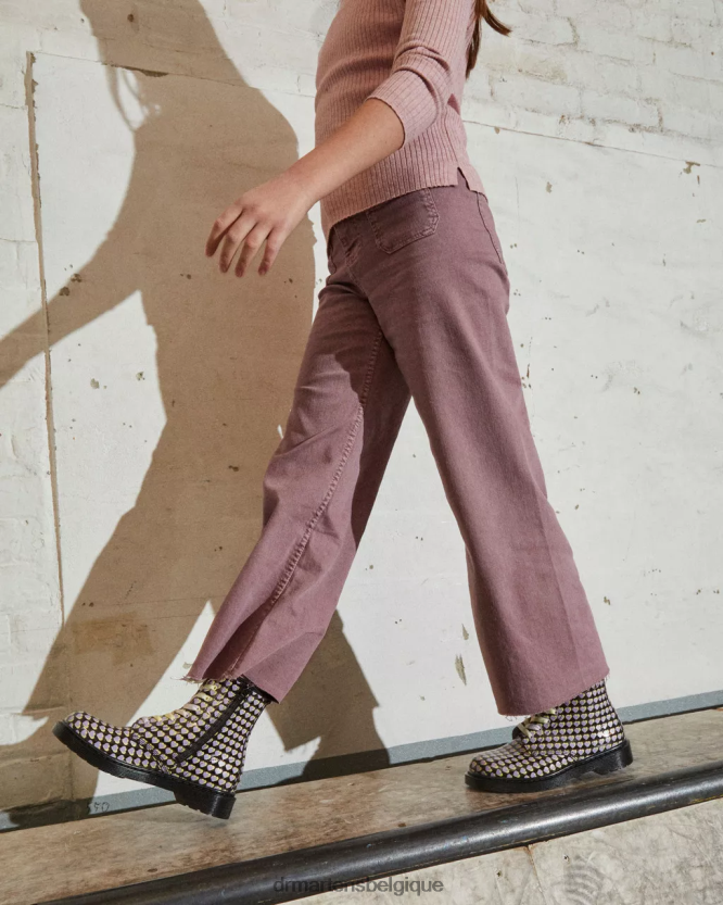 chaussure être Dr. Martens enfants bottes à lacets imprimées coeur verni 1460 pour jeunes Lucido noir et lampe vernie 6RFZX0470