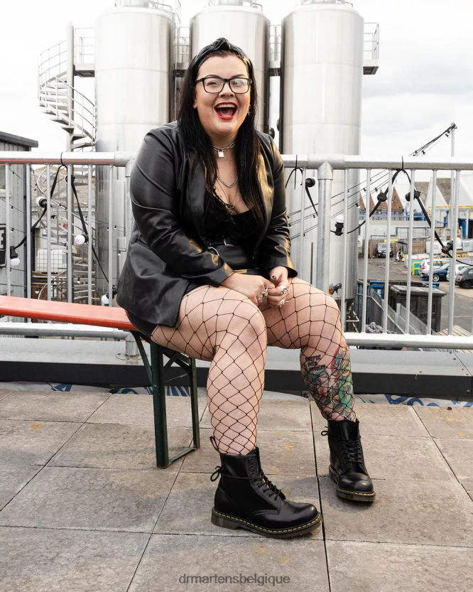 chaussure être Dr. Martens femmes Bottines à lacets en cuir lisse 1460 noir lisse 6RFZX01