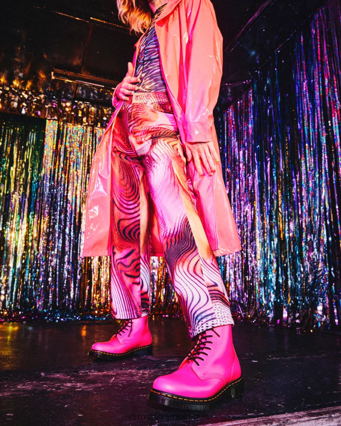 chaussure être Dr. Martens femmes Bottines à lacets en cuir lisse 1460 rose lisse 6RFZX0193