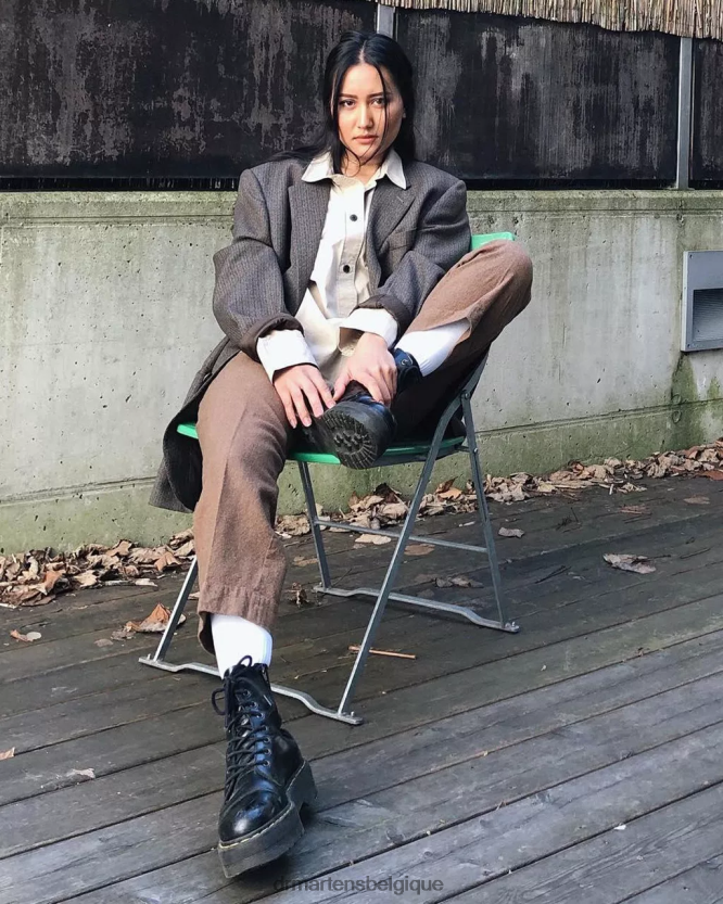 chaussure être Dr. Martens femmes Jadon hi boot plateformes en cuir lisse noir poli lisse 6RFZX0209