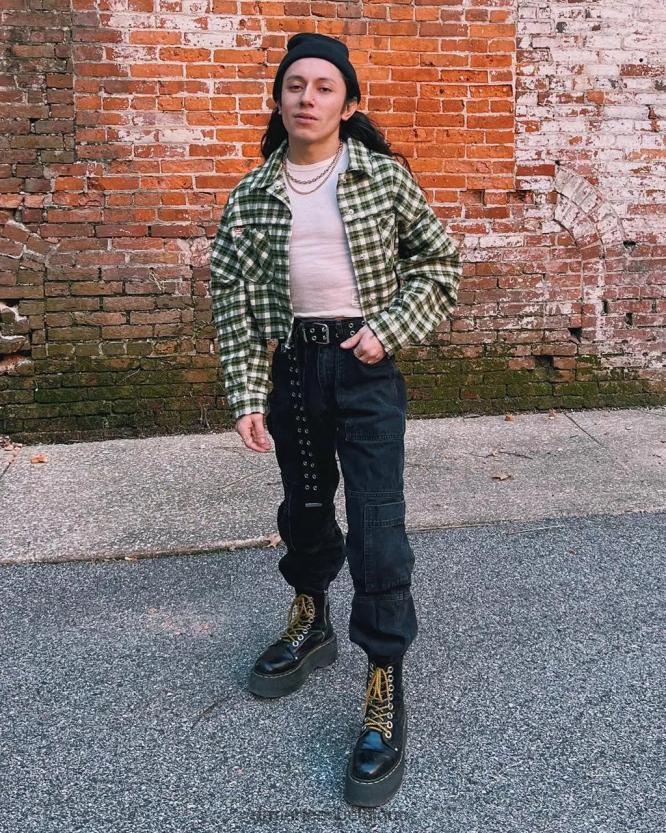 chaussure être Dr. Martens femmes plates-formes de démarrage Jadon Max beurre noir 6RFZX015