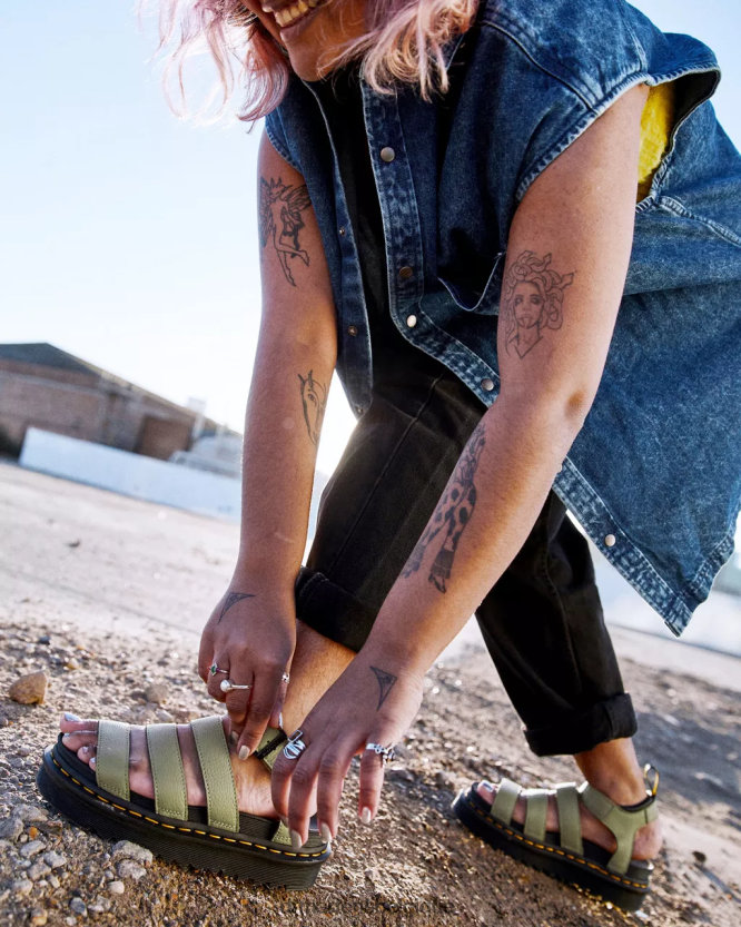 chaussure être Dr. Martens femmes sandales à brides en cuir Blaire Pisa pise olive pâle 6RFZX0261