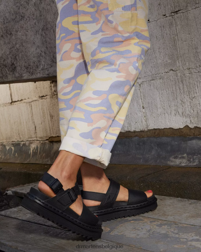 chaussure être Dr. Martens femmes sandales voss à brides en cuir hydro noir 6RFZX0245