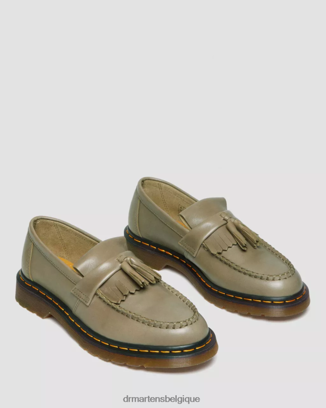 chaussure être Dr. Martens femmes mocassins à pampilles en cuir Adrian Carrara olive de Carrare 6RFZX0371